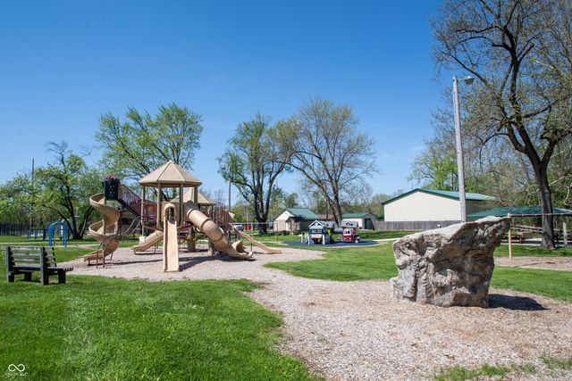 7158 Sterling Way, Brownsburg, IN 46112