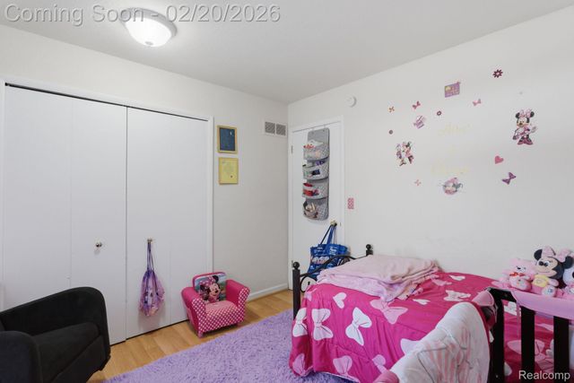 24642 Primrose Lane, Southfield, MI 48033