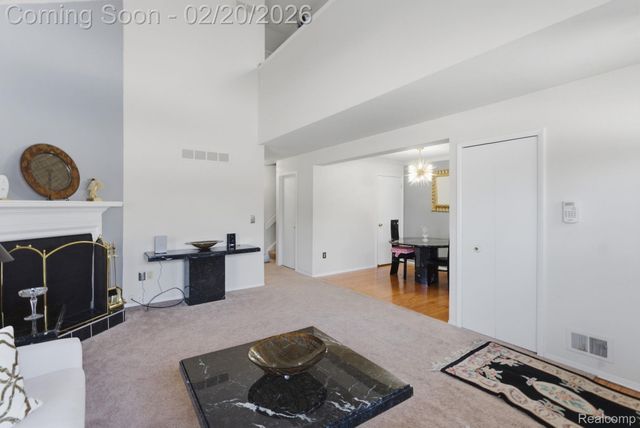 24642 Primrose Lane, Southfield, MI 48033