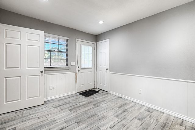 1223 Sequoia Drive, Desoto, TX 75115