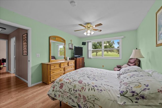120 Braeburn Road, Montgomery, IL 60538