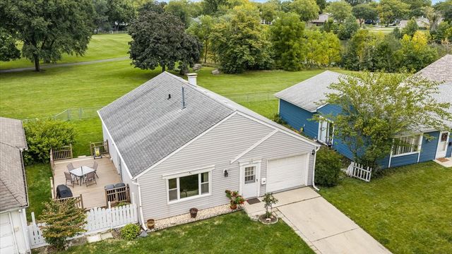 120 Braeburn Road, Montgomery, IL 60538