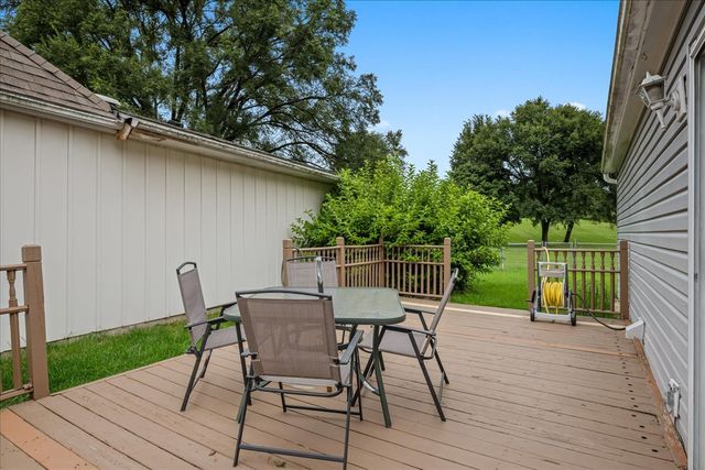 120 Braeburn Road, Montgomery, IL 60538