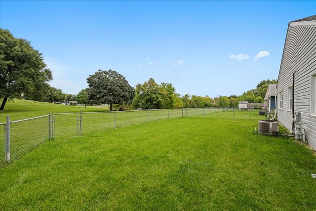 120 Braeburn Road, Montgomery, IL 60538