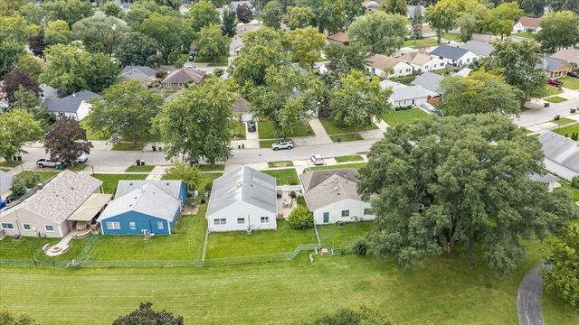 120 Braeburn Road, Montgomery, IL 60538