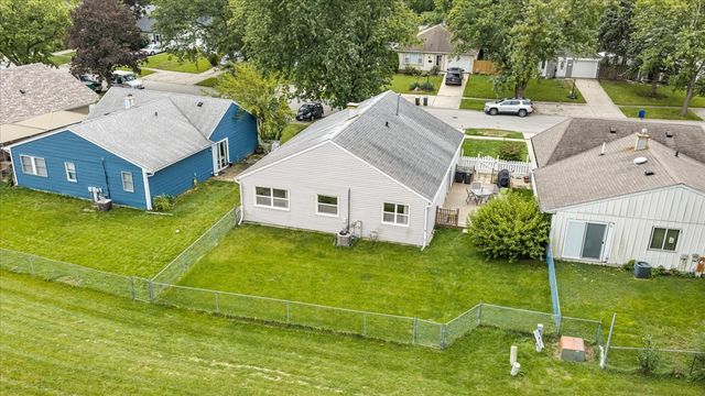 120 Braeburn Road, Montgomery, IL 60538