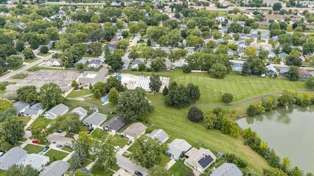 120 Braeburn Road, Montgomery, IL 60538