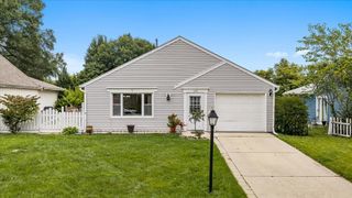 120 Braeburn Road, Montgomery, IL 60538