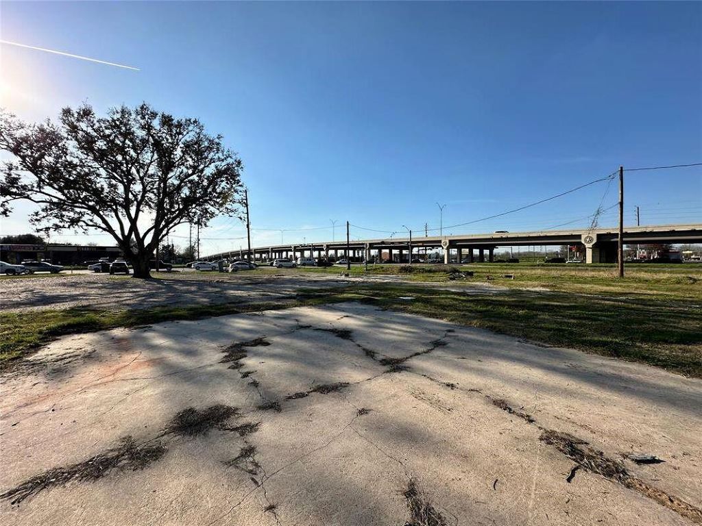 6511 Fm 1464 Road, Richmond, TX 77407