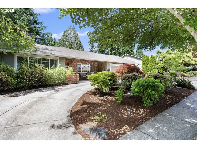 19065 Nw ASTORIA Dr, Portland, OR 97229