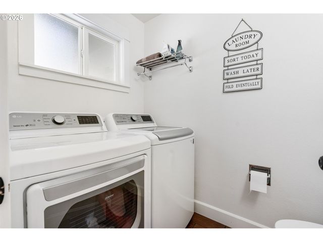 19065 Nw ASTORIA Dr, Portland, OR 97229