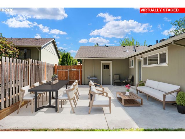 19065 Nw ASTORIA Dr, Portland, OR 97229