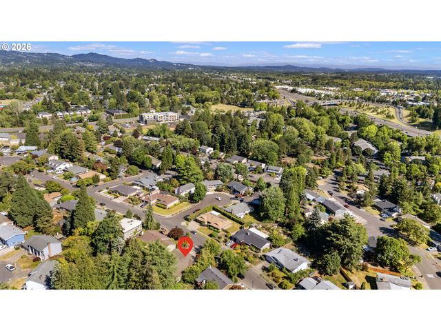 19065 Nw ASTORIA Dr, Portland, OR 97229