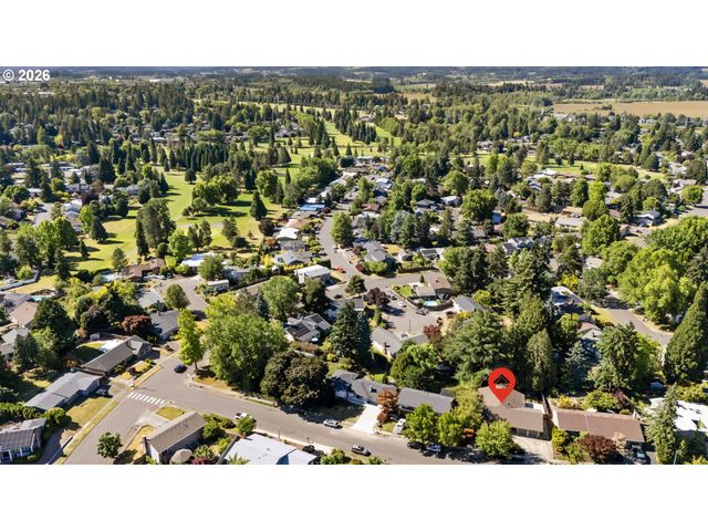 19065 Nw ASTORIA Dr, Portland, OR 97229