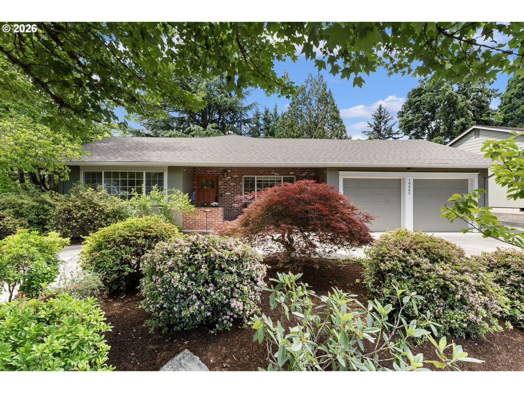 19065 Nw ASTORIA Dr, Portland, OR 97229