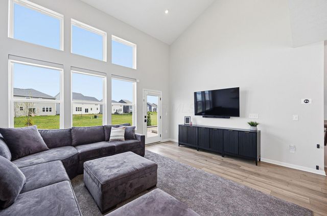 936 Mill Stone Drive, Sunbury, OH 43074