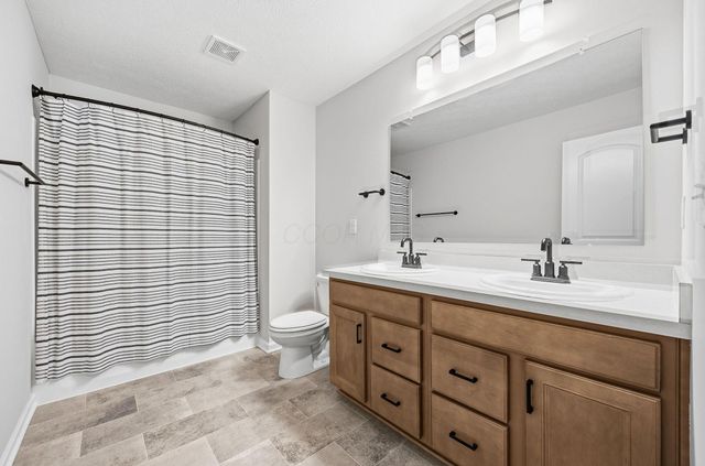 936 Mill Stone Drive, Sunbury, OH 43074