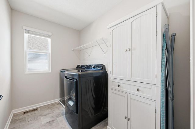 936 Mill Stone Drive, Sunbury, OH 43074