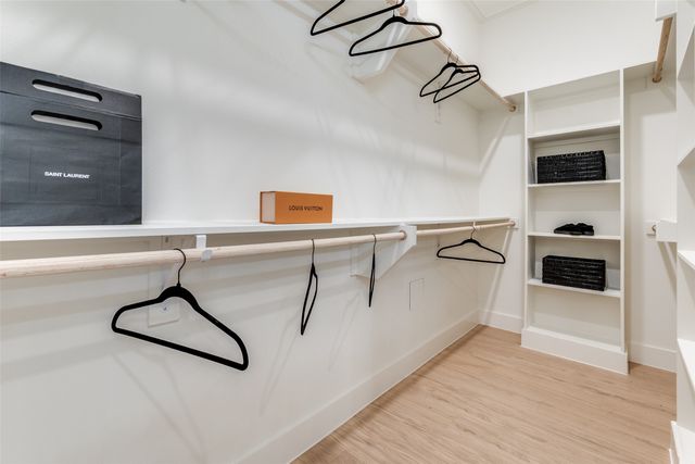 2929 Oak Lawn Avenue 742, Dallas, TX 75219