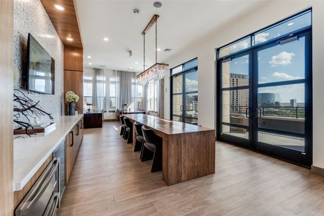 2929 Oak Lawn Avenue 742, Dallas, TX 75219