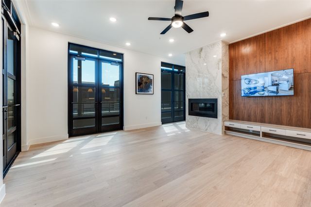 2929 Oak Lawn Avenue 742, Dallas, TX 75219