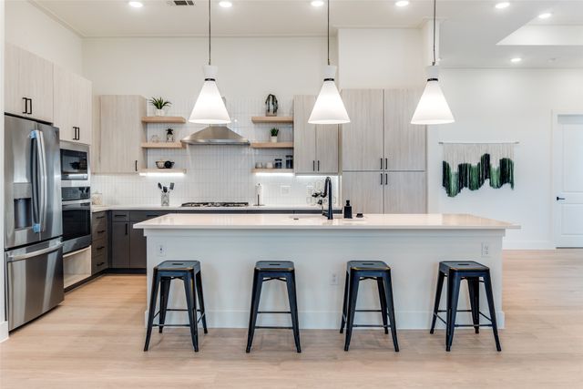 2929 Oak Lawn Avenue 742, Dallas, TX 75219