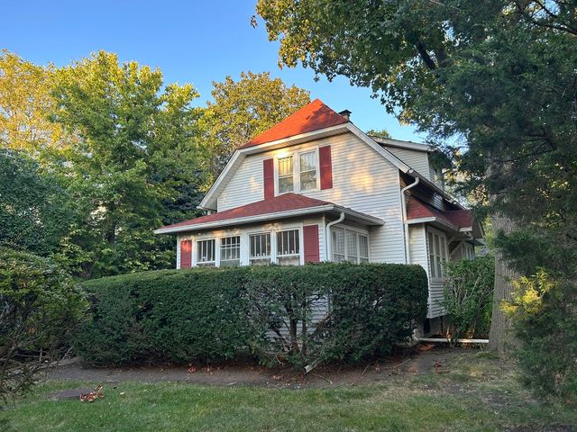 283 N LARCH Avenue, Elmhurst, IL 60126