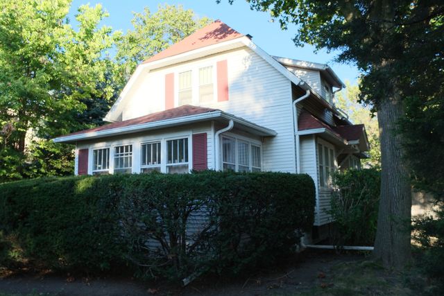 283 N LARCH Avenue, Elmhurst, IL 60126