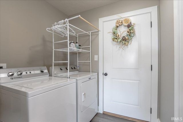 7521 Brinkley Court, Evansville, IN 47715