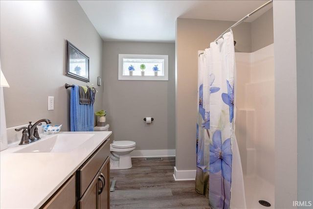 7521 Brinkley Court, Evansville, IN 47715