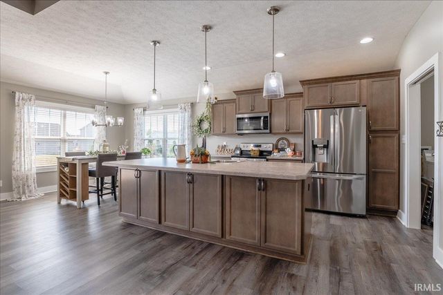 7521 Brinkley Court, Evansville, IN 47715
