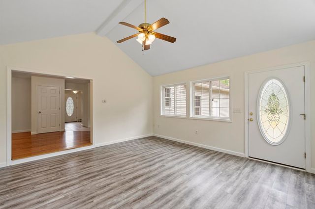 845 Bridge Street, Pelham, NH 03076