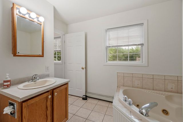 845 Bridge Street, Pelham, NH 03076