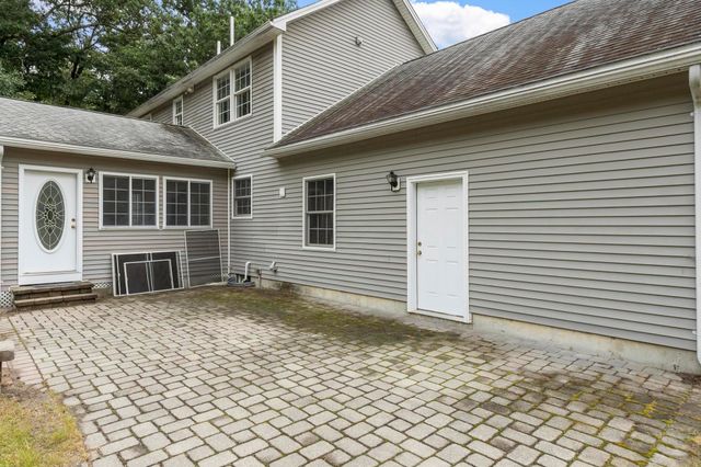 845 Bridge Street, Pelham, NH 03076