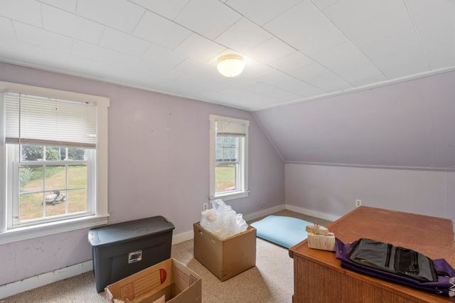845 Bridge Street, Pelham, NH 03076