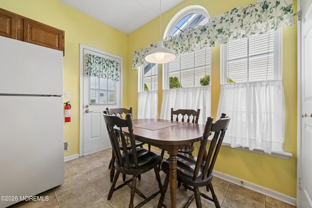 84 Chain Boulevard, Bayville, NJ 08721