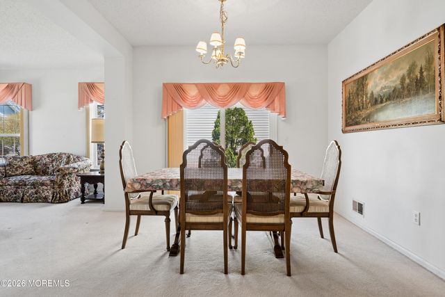 84 Chain Boulevard, Bayville, NJ 08721