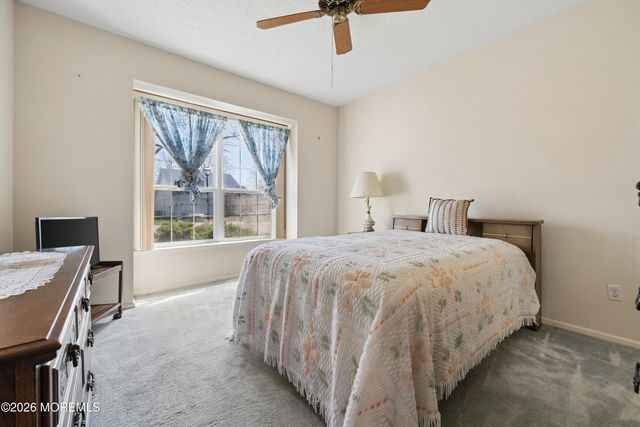 84 Chain Boulevard, Bayville, NJ 08721