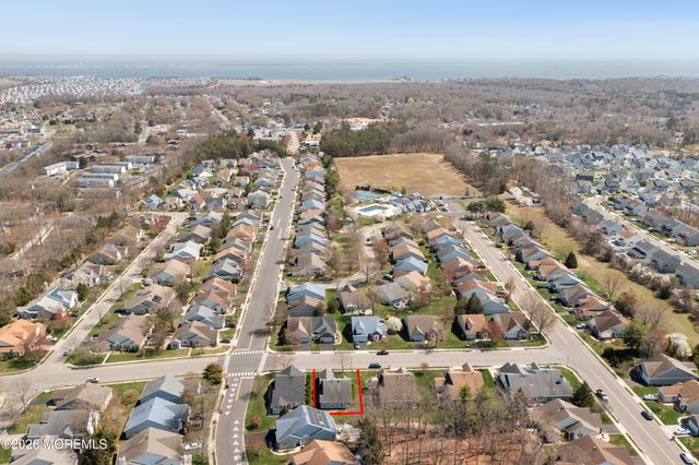 84 Chain Boulevard, Bayville, NJ 08721