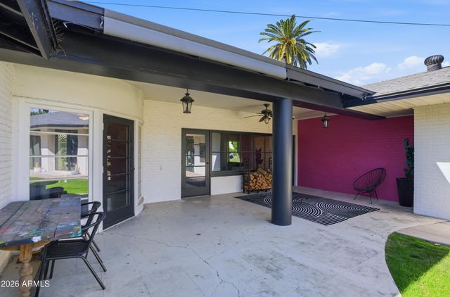 2939 N MANOR Drive W, Phoenix, AZ 85014