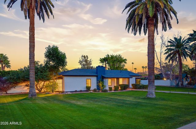 2939 N MANOR Drive W, Phoenix, AZ 85014