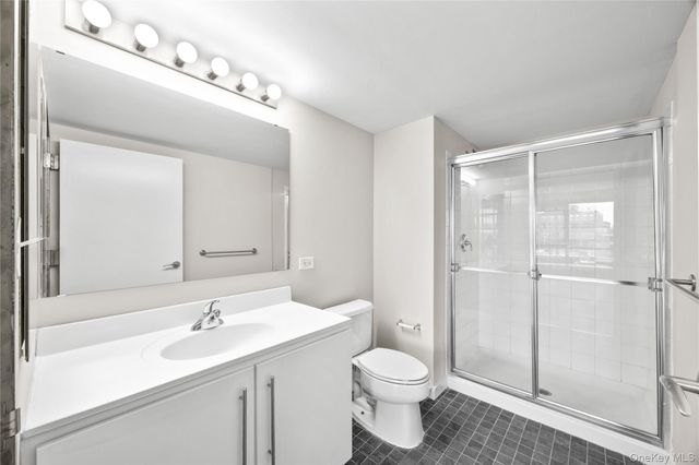 66 Main Street 824, Yonkers, NY 10701
