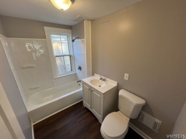 125 Edison Avenue, Buffalo, NY 14215