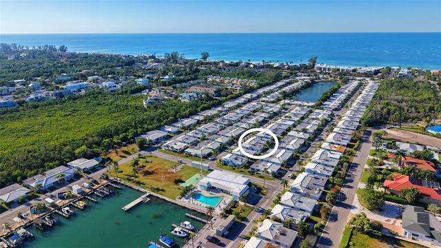 738 EL CENTRO, Longboat Key, FL 34228
