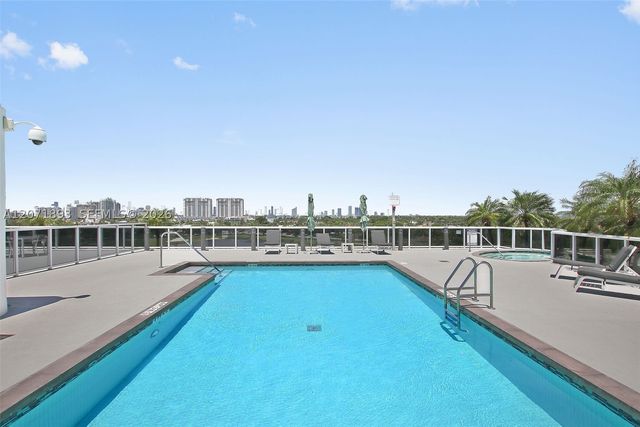 2001 Meridian Ave 518, Miami Beach, FL 33139