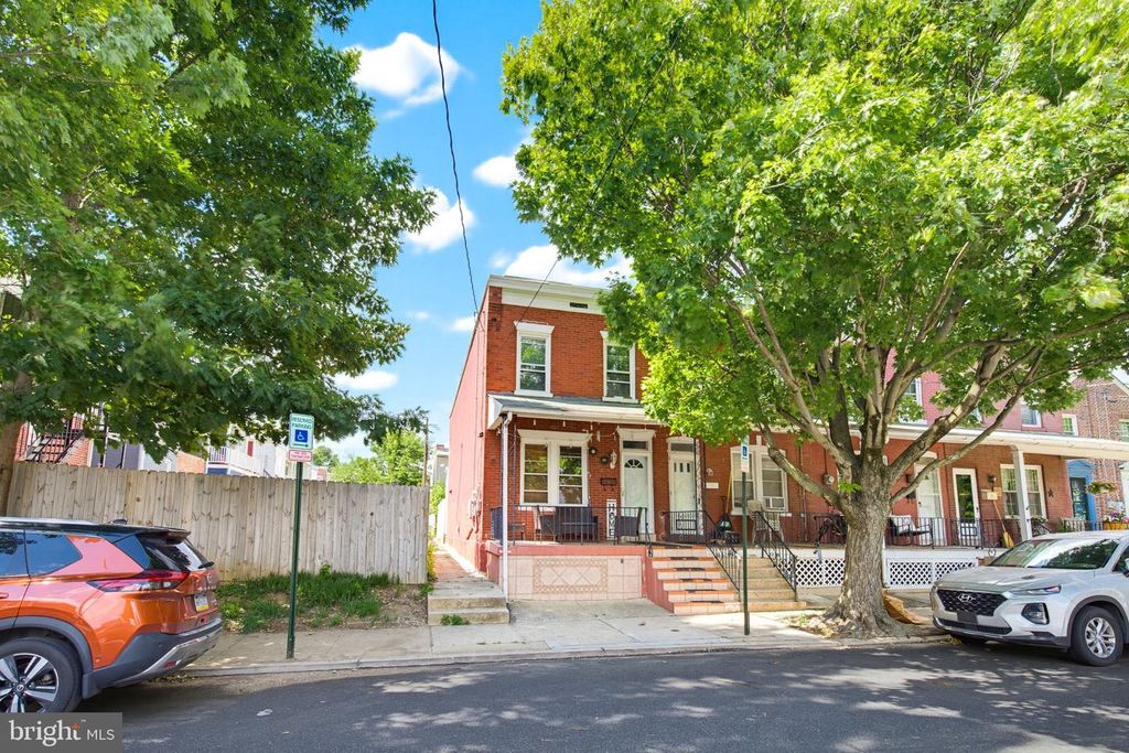 413 HAMILTON ST, Lancaster, PA 17602