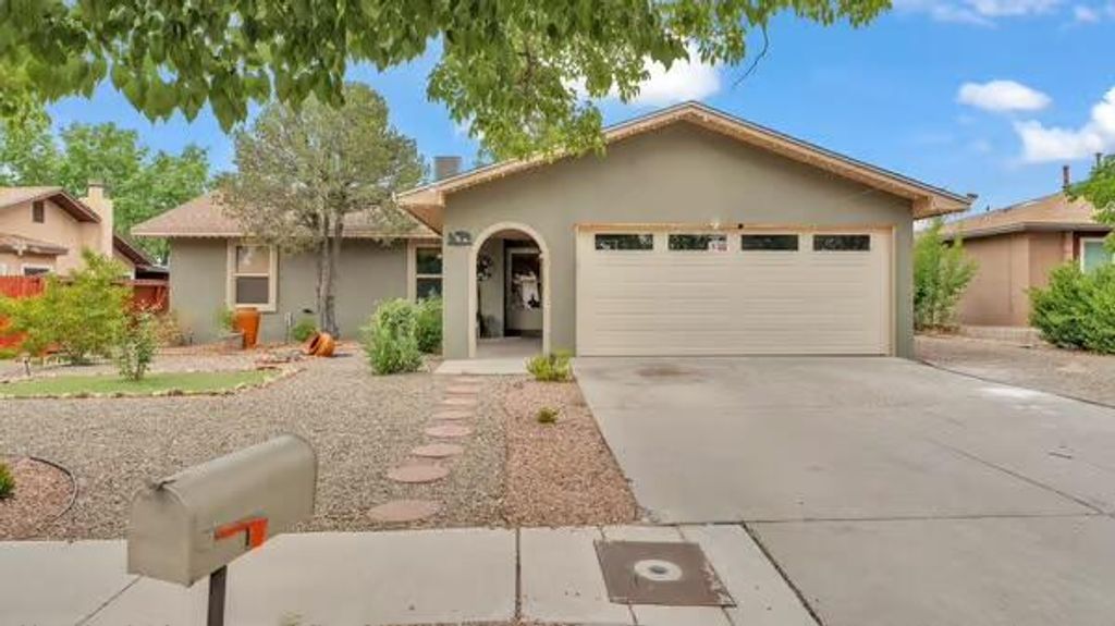 5404 TERRITORIAL Road NW, Albuquerque, NM 87120