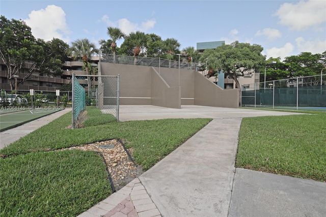 1100 Colony Point Circle 419, Pembroke Pines, FL 33026
