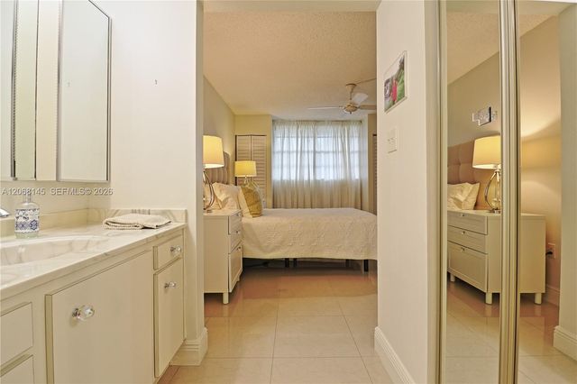 1100 Colony Point Circle 419, Pembroke Pines, FL 33026