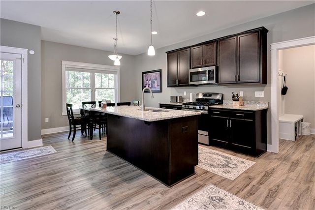 5156 Ashborough DR, Providence Forge, VA 23140